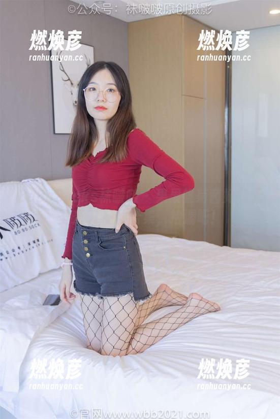BoBoSocks袜啵啵-果果 BoBoSocks袜啵啵 - 果果雏菊茜妃的无圣光OL制服合集,捡漏吧!