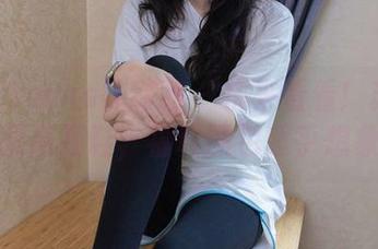 BoBoSocks袜啵啵 – 快来看看！苏苏的两双高跟鞋，福利图包超乎想象！