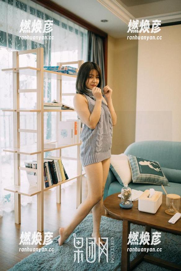GIRLT果团网-龚玥菲 GIRLT果团网 - 看了龚玥菲的夏日美图,感觉整个夏天的热都少了一半,心里默默决定明年也要去海边走一遭!