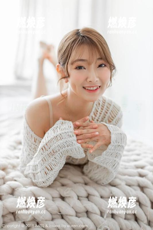 IMiss爱蜜社-Lynn刘奕宁 IMiss爱蜜社 - Lynn刘奕宁的教室,写真作品里的那些迷人细节