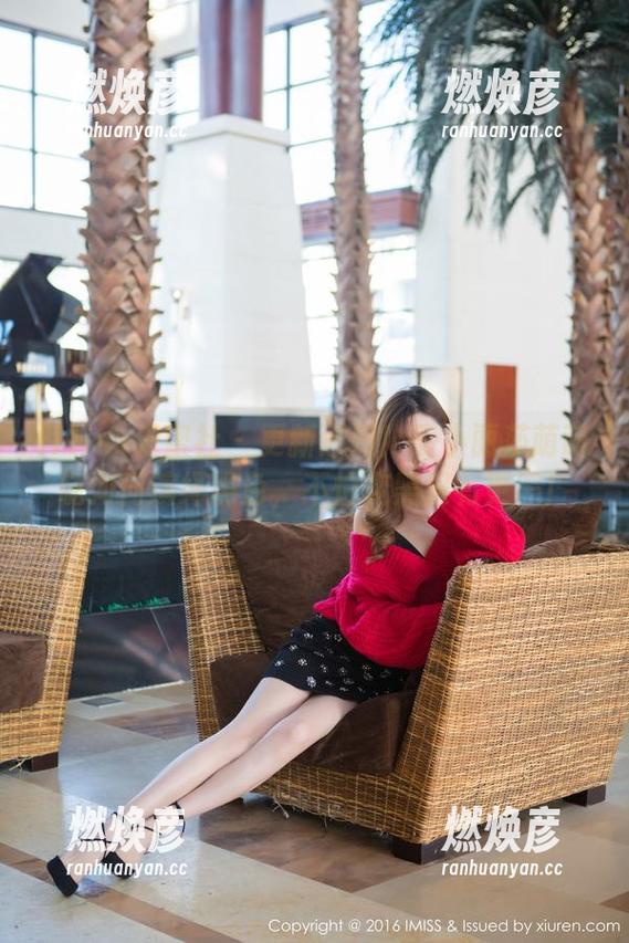 IMiss爱蜜社 - 更新通知！看小丽莎萌萌哒如何演绎黑色，不怕变黑只有更黑！