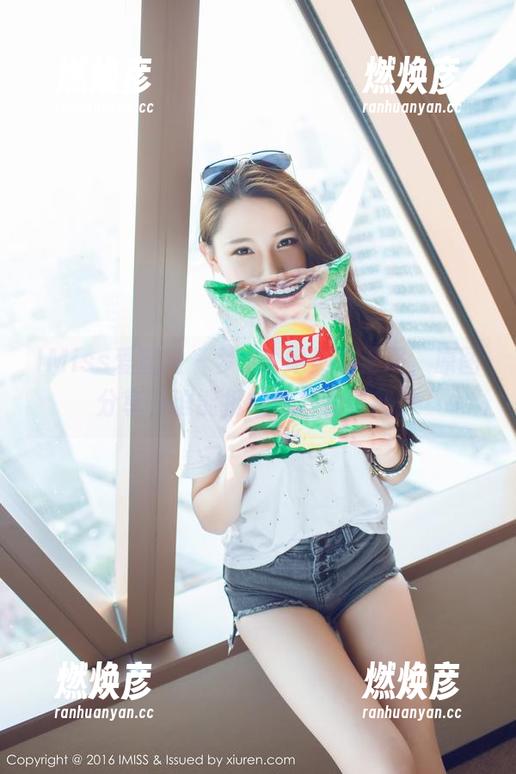IMiss爱蜜社-梦心玥 IMiss爱蜜社 - 梦心玥绝美泳池照,原图分享,谁能抵挡这样的诱惑?