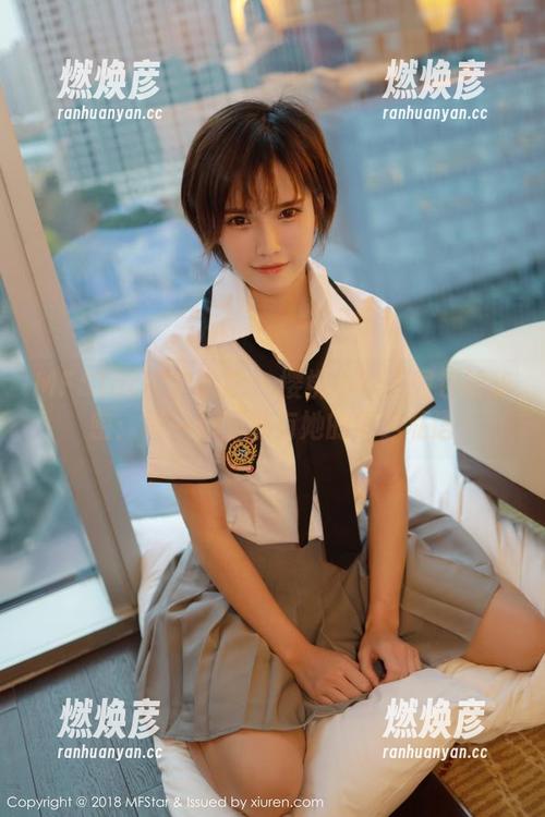 MFStar模范学院 - 樱桃小犊子图包的秘密：每一张图都有她的低声私语
