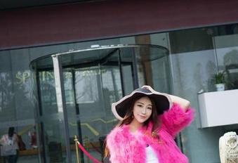 MiStar魅妍社 – 嘿！Angela小热巴的棉袜图集降临！下载后，谁说袜子不能撩？