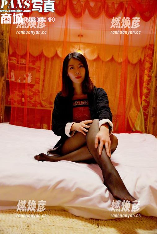 PANS写真-雨涵 PANS写真 - 原图大揭秘:雨涵体操服下的那些微妙瞬间!