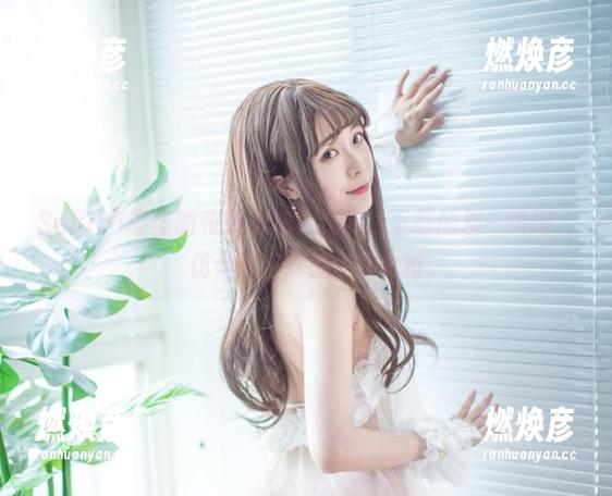 Sakiiii翎柒的和服COS大揭秘：下载的那一瞬间，仿佛连空气都变得柔和