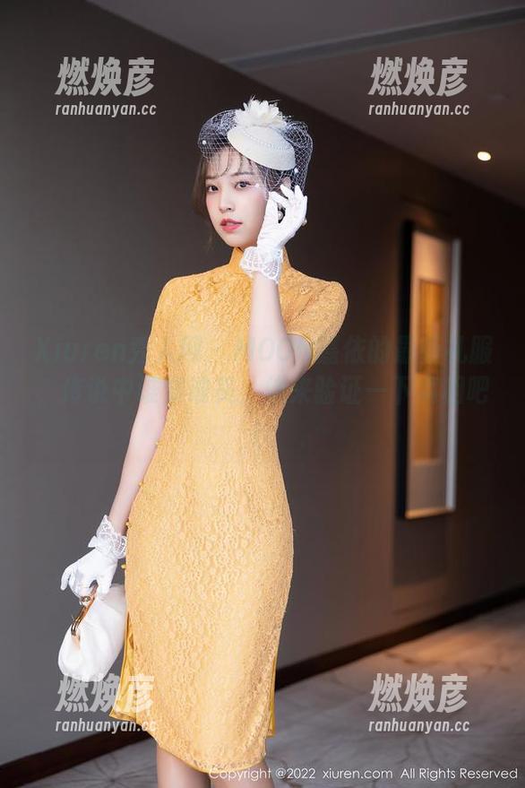 Xiuren秀人网-MOON嘉依 Xiuren秀人网 - MOON嘉依的最新礼服,传说中谁穿谁美,快来验证一下真相吧!