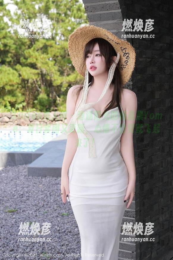 Xiuren秀人网 - 追逐阳光的杨晨晨Yome：夏日套图又更新，心情不自觉就飞起来了！