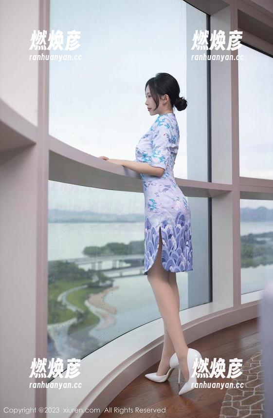 Xiuren秀人网 - 一键网盘，百种风情：糯美子mini家政女仆制服让你在家也能当白富美！