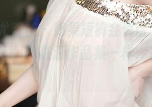 YouMi尤蜜荟 – 如果短裤会说话，它们一定跟宋KiKi的高清作品集一样，充满故事！