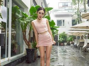 aiss – 在索菲渔色的世界里，每一张原图都像是海面上的闪光点！