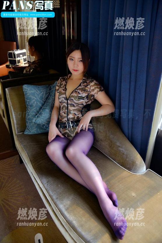 pans - 黑丝诱惑—英英的免费写真，不看真的会后悔