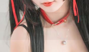 从w黑米粥w看丝袜：高清图集中的闪亮插曲