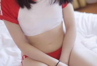 兔玩映画“公园踏青”：私房写真里藏着的阳光和小秘密，忍不住想多看几眼。
