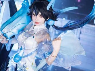 写真疯子来啦！六二二同学清纯写真分享——秀出姨妈的透视效果！