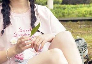 初夏女神 – 安妮的姐妹合影续集，看完这个全套作品我心里的羡慕啊…