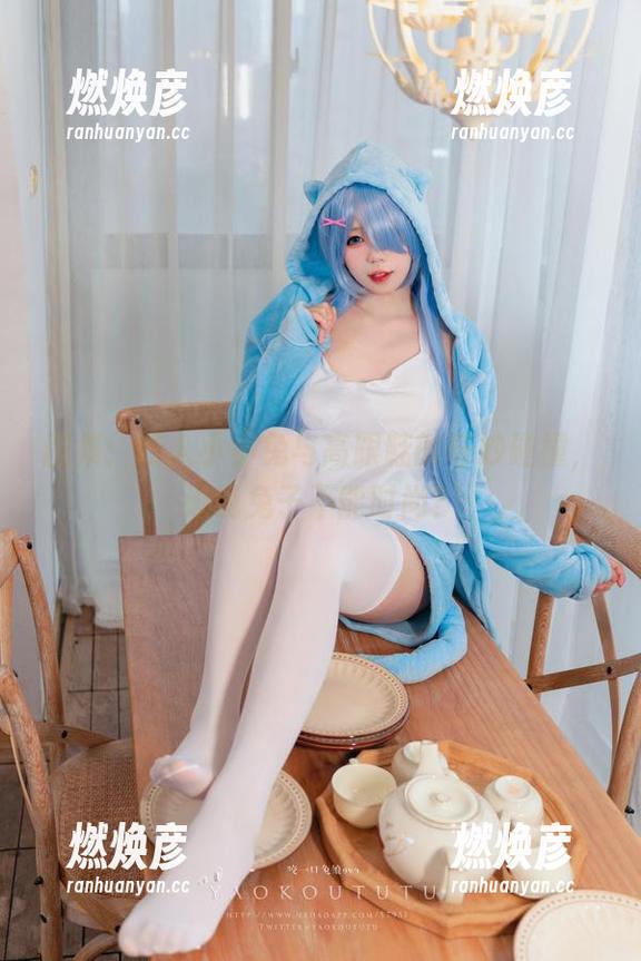 图集：咬人小小兔与高跟鞋的奇妙碰撞，谁说兔子不能时尚？