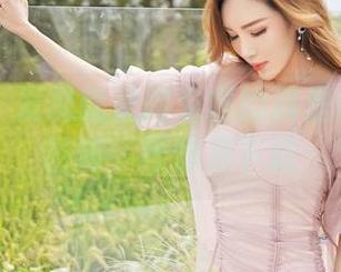 嗲囡囡 – 发现就是阿朱啊的裤里丝：温柔图库，等你来下载