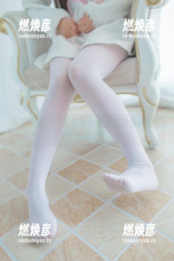 原图精选，一起在少女秩序的白丝红裙中漫游吧