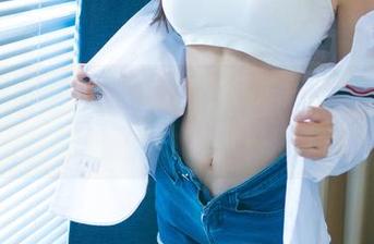 尤果网 – 看完郭婉祈的无圣光花嫁套图，心里那点小火花一直蹿
