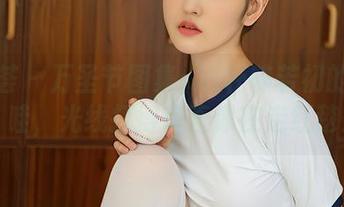 尤蜜荟 – 万圣节图集：H杯陈若初的作品，哇，光线打得简直像在走红毯！