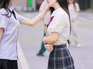 尤蜜荟 – 天台不是梦，谭小灵的写真资源等你来拿，快来围观！