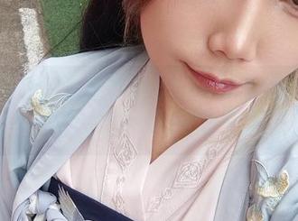 原图来袭：巴鲁巴鲁BaRu穿着西雅图礼服时，那一瞬间的美丽