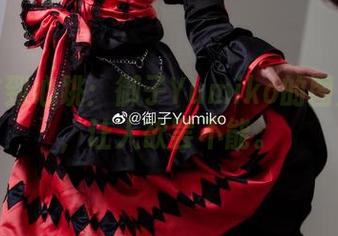 从毛衣到心跳：御子Yumiko的图片分享，让人欲罢不能。