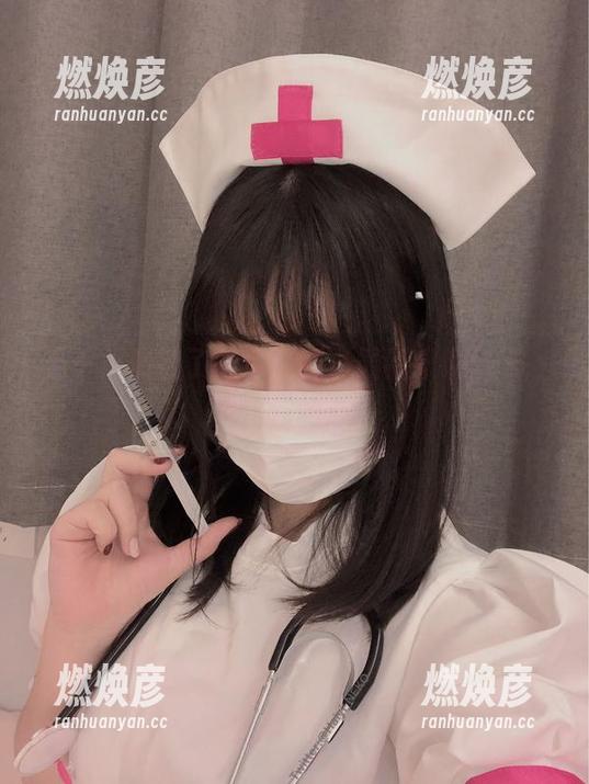 是一只废喵了 是一只废喵了跟你聊聊:最新眼镜cos,萌化你的心!