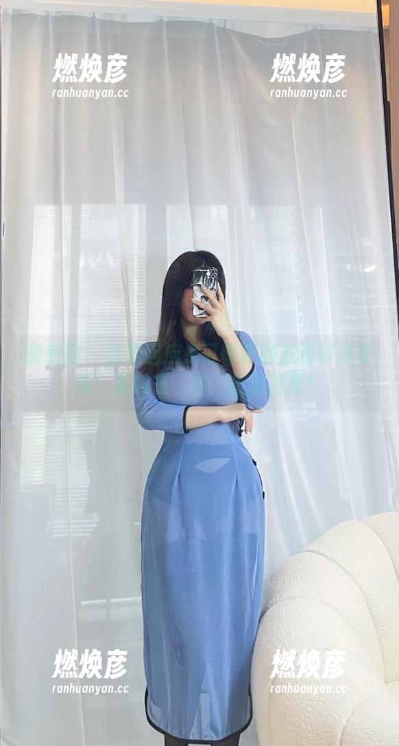 微密圈 - 客观回应是可馨吖的翘臀写真更新：真的是‘翘’出新高度！