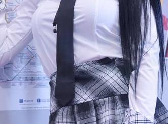 普美(bomi)的死库水图包新鲜出炉，水花四溅，快来围观！