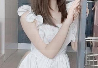 广井菊里的晨雾写真合集：朝雾爱的柔和与魅惑，下载开启你的幻想之旅！