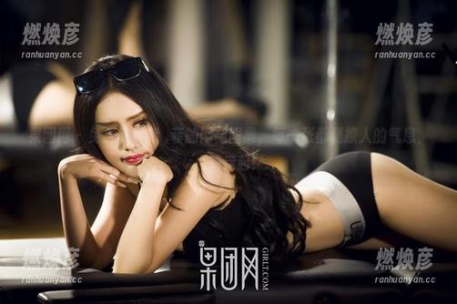 果团网-龚玥菲 果团网 - 免费欣赏龚玥菲的网袜图集,每一张都是撩人的气息,点赞走起!