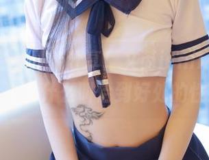 模范学院 – 最新分享！文芮jeninfer白丝秀，看看什么叫恰到好处的性感！