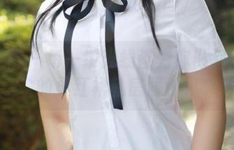 模范学院 – 每一缕光线都为你倾斜：温柔的柔红裙私房图包！