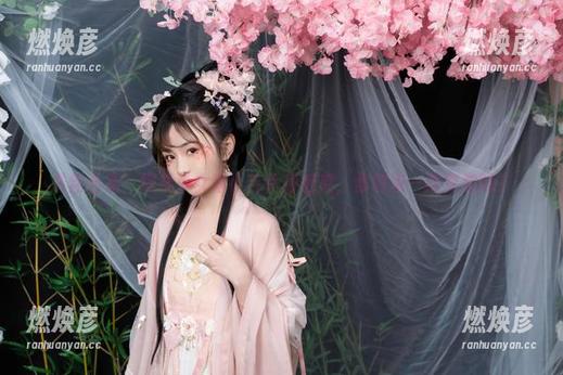爆机少女喵小吉 最新合集!爆机少女喵小吉化身魅魔,你敢来一探究竟吗?