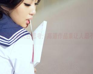爱丝 – 深夜瑶瑶的天台思考：高清作品集让人忍不住想停留