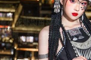 瓦斯塔亚小龙虾的苗疆女子合集，别再犹豫，壁纸统统拿走！