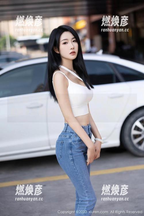 秀人网 - 丑小鸭变天鹅，伊小七MoMo的最新女友美图就在这里，绝对不容错过！