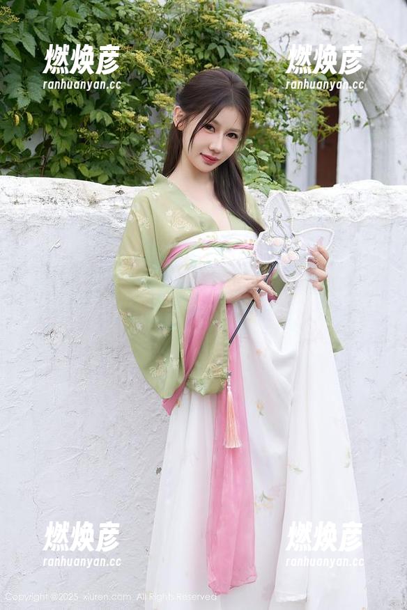 秀人网-心妍小公主 秀人网 - 更新啦!心妍小公主的连体衣,居然能办到这么多事!你绝对想不到!