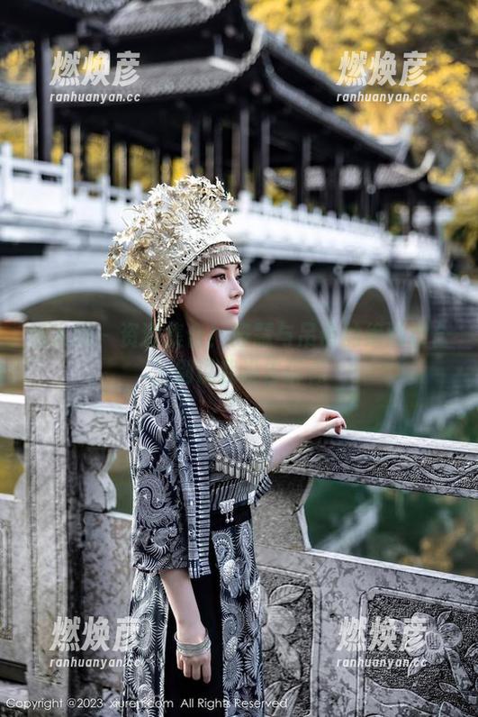 秀人网 - 资源集合！筱慧与吊带的绝妙组合，别说我没告诉你