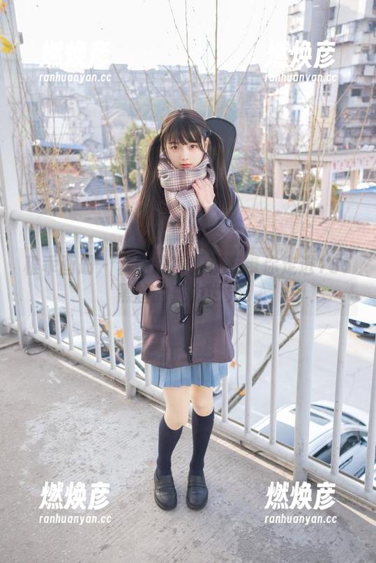 稚乖画册-夜夜 稚乖画册 - 套图分享:夜夜带你走进13d黑丝的魅力世界!
