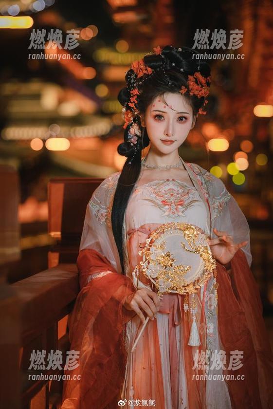 紫氯氯 紫氯氯在线:体操服美图引发的‘美丽’争议