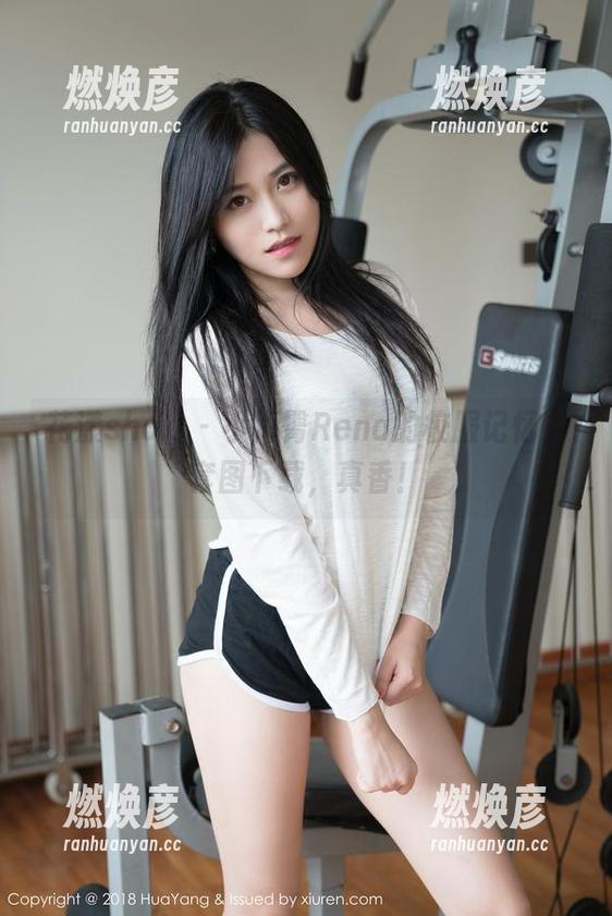花漾show-小海臀Rena 花漾show - 小海臀Rena的校服记忆,套图下载,真香!