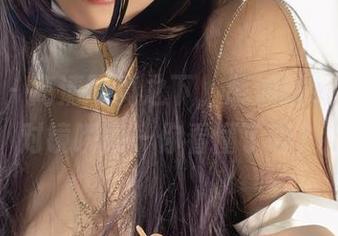 微密圈 – 高清写真之下，葱油饼er的无聊对镜瞬间—你看懂了吗？