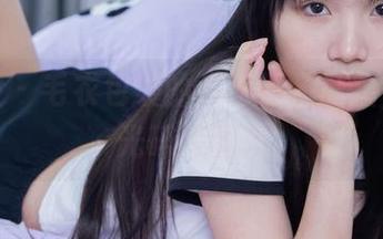 袜啵啵 – 毛衣包裹的小甜豆，私拍中的时光碎片图片