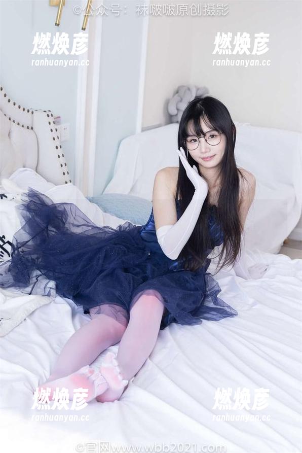 袜啵啵-甜甜圈 袜啵啵 - 甜甜圈精选:在礼服下藏了什么?一起来找找看!