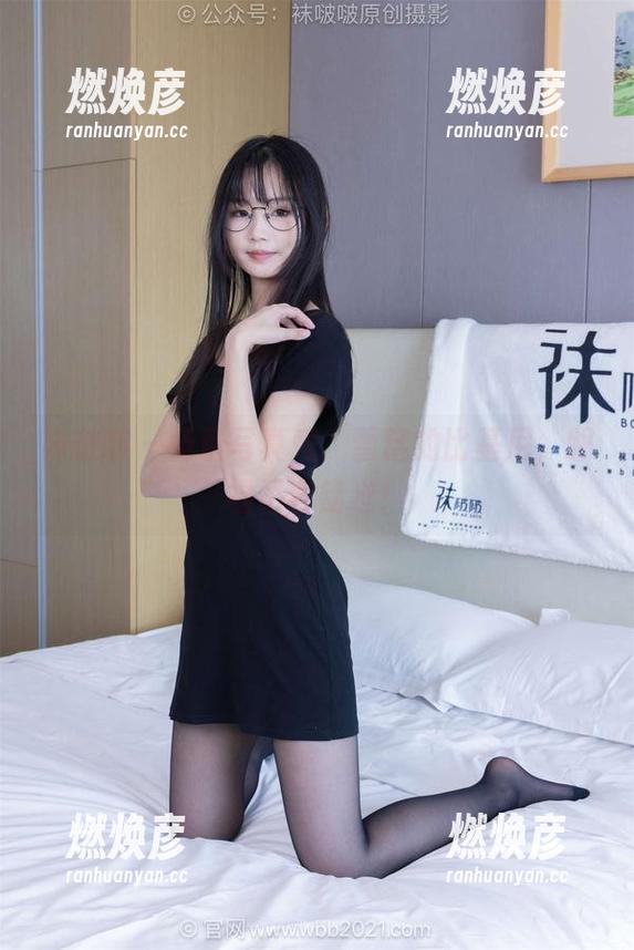 袜啵啵 - 免费写真秀：雪糕的比基尼，眼福不容错过！