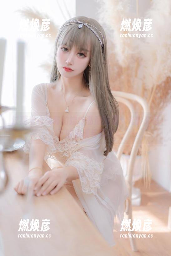 过期米线线喵 过期米线线喵的婚纱私房图集:光影交错下的浪漫与俏皮