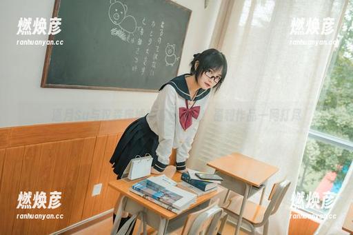 逐月Su 逐月Su与汉森废墟的奇妙碰撞:福利作品一网打尽